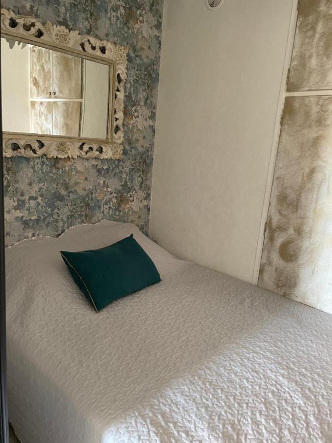 Appartement Vue Mer Au Lavandou Le Lavandou Luaran gambar